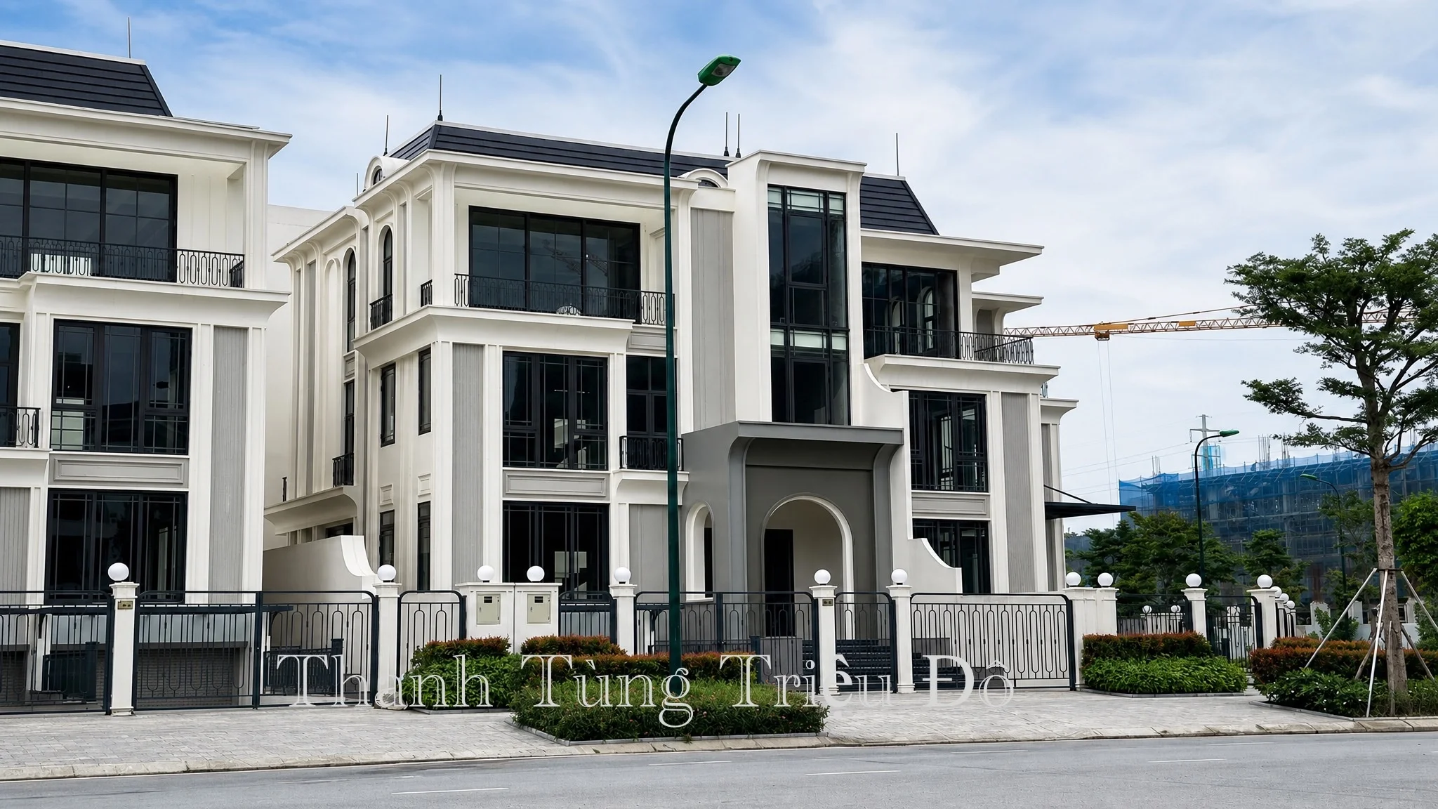 Hình ảnh thực tế mặt tiền căn dinh thự tân cổ điển tại phân khu Eden Residences Ciputra
